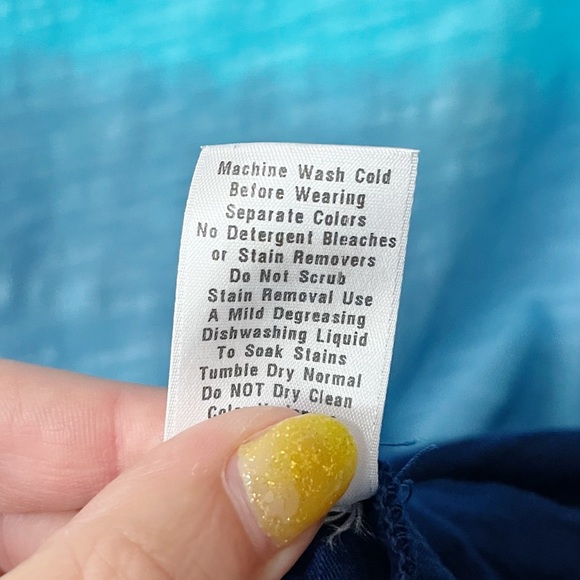 Fresh Produce Ombré Blue Sleeveless Tank Top Keyhole Back Size Medium Beach 90s - Picture 8 of 8